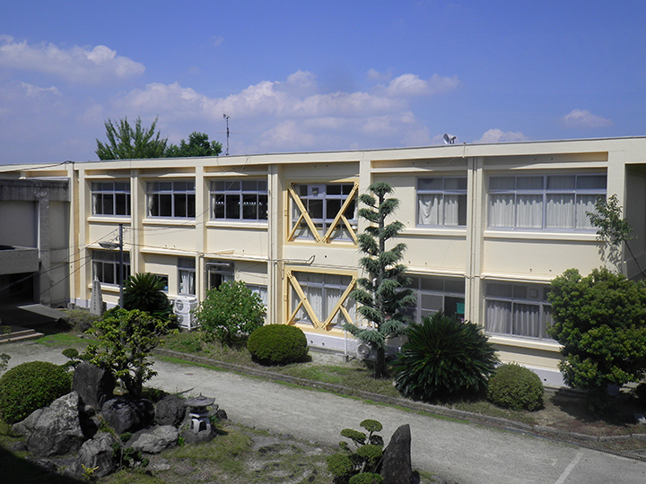 田原本町立東小学校