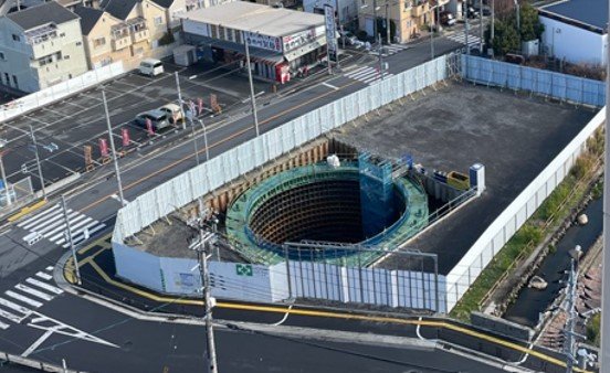 「寝屋川流域下水道　枚岡河内中央増補幹線　立坑築造工事（R5-1）」が竣工しました。