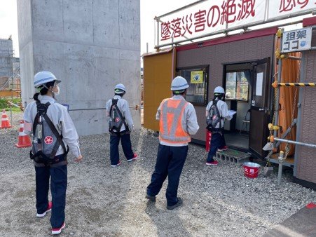 SDGsトピックス けんせつ小町パトロールを行いました。