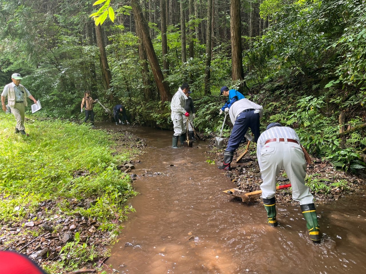 ＳＤＧｓトピックス　『御前山ビオトープ育成活動』に参加しました。