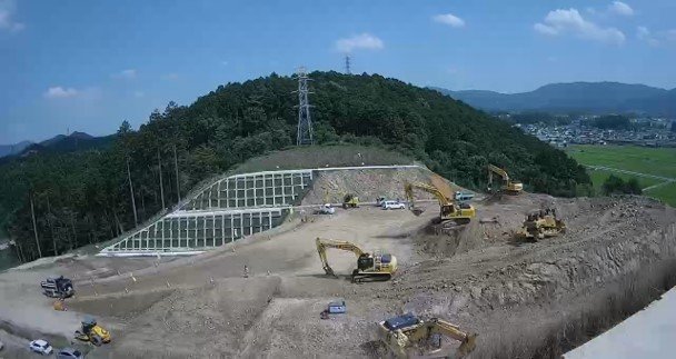 「栗東水口道路上砥山切土(4期)工事」が竣工しました。