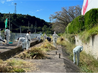ＳＤＧｓトピックス　矢作川沿岸清掃活動に参加しました。